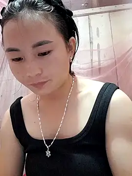 Snapshot of Sunyinn chatting on 4, 10, 2025 Sunyinn online show from 4, 10, 2025