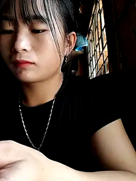 Snapshot of Sunyinn chatting on 19, 9, 2025 Sunyinn online show from 19, 9, 2025