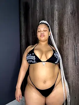 Thick Ass Barbiie online show from 27, 10, 2025