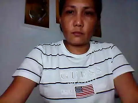 nhayasquirt online show from 4, 12, 2025