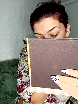 LadyNora online show from 8, 10, 2025