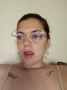 LadyNora online show from 1, 6, 2026