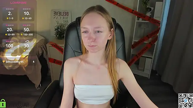 Mia E1fie online show from 25, 10, 2025