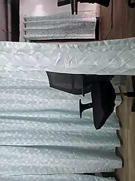 king aaru2004 online show from 12, 9, 2025