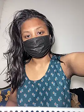 Snapshot of dreamcouple24 chatting on 5, 11, 2025 dreamcouple24 online show from 5, 11, 2025