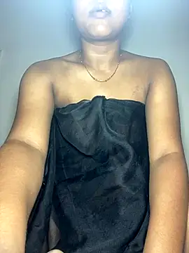 Snapshot of dreamcouple24 chatting on 30, 10, 2025 dreamcouple24 online show from 30, 10, 2025