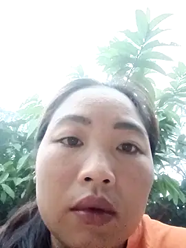 Snapshot of PhamPhung chatting on 3, 10, 2025 PhamPhung online show from 3, 10, 2025