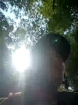 Snapshot of PhamPhung chatting on 28, 10, 2025 PhamPhung online show from 28, 10, 2025