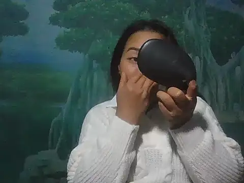 Snapshot of PhamPhung chatting on 26, 11, 2025 PhamPhung online show from 26, 11, 2025