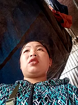 Snapshot of PhamPhung chatting on 22, 9, 2025 PhamPhung online show from 22, 9, 2025