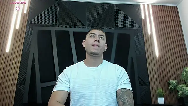 marco garciia  online show from 24, 9, 2025