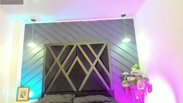 marco garciia  online show from 4, 12, 2025