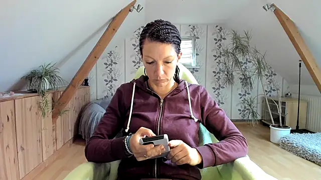 Axunamun online show from 20, 11, 2025