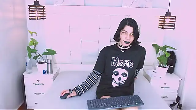 Atley Dolly online show from 14, 1, 2026