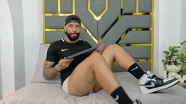 yorbymaxx online show from 6, 10, 2025