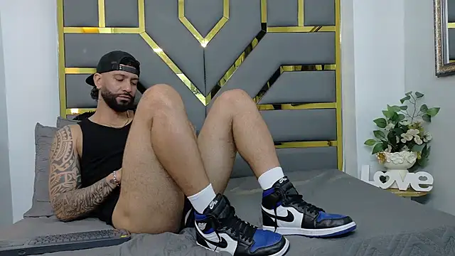 yorbymaxx online show from 3, 10, 2025