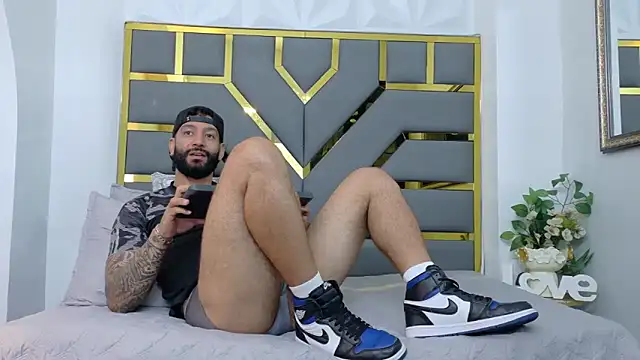 yorbymaxx online show from 22, 10, 2025