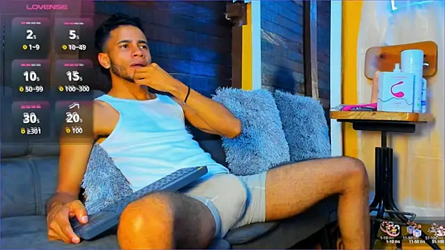 Alex bigcock11  online show from 24, 9, 2025