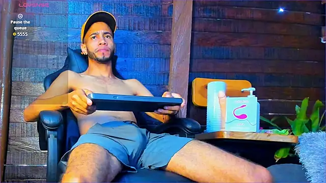 Alex bigcock11  online show from 13, 11, 2025