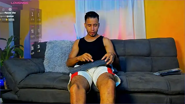 Alex bigcock11  online show from 19, 9, 2025