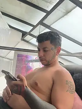 DayanaDG online show from 5, 4, 2026