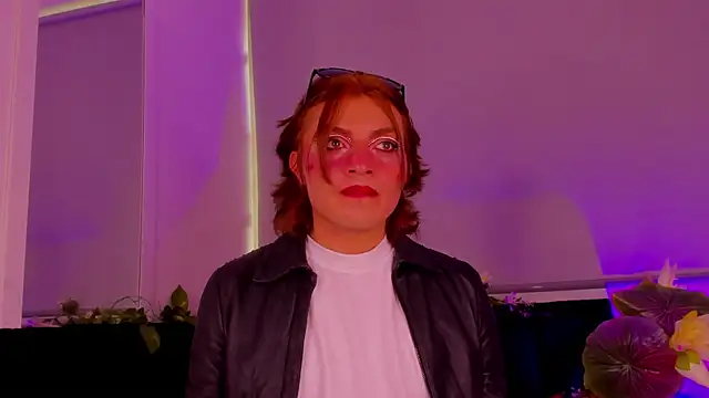 Tommy Lovee online show from 12, 9, 2025