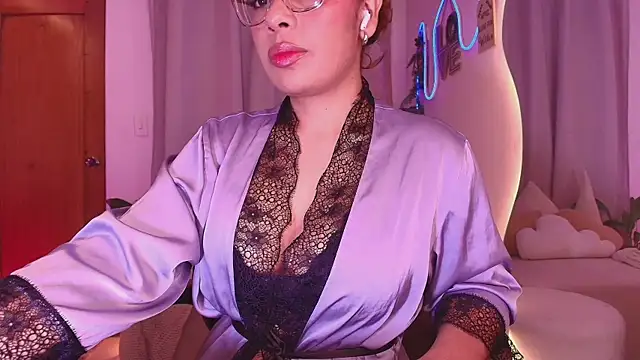 megansan  online show from 12, 5, 2026