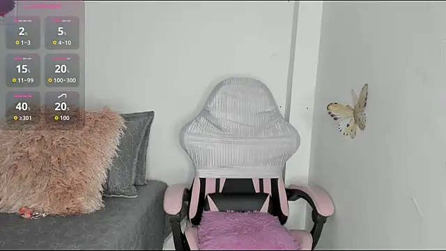 Snapshot of mari-ross chatting on 16, 7, 2026 mari-ross online show from 16, 7, 2026