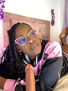 kendra smiitch online show from 23, 2, 2026