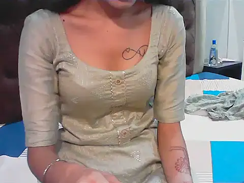 elize   online show from 29, 9, 2025