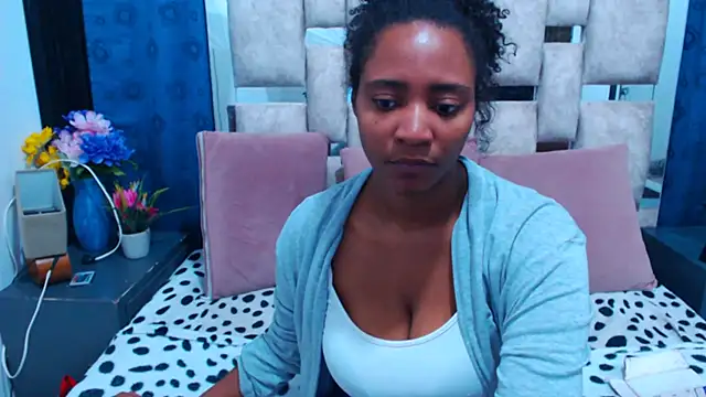 AmbarSmit online show from 15, 9, 2025