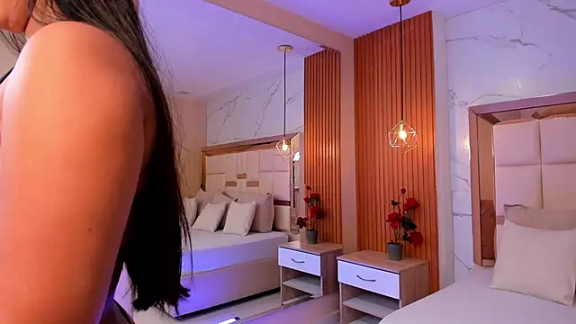 julieta rosee online show from 9, 3, 2026