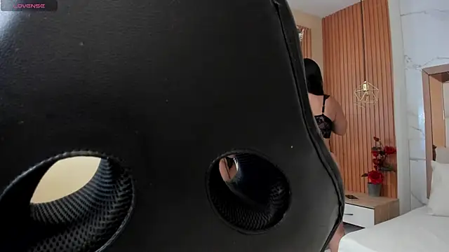 julieta rosee online show from 24, 11, 2025