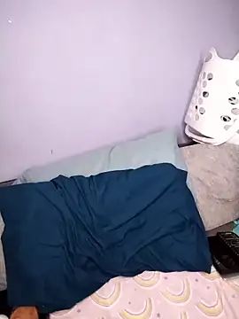 Purple2StayThnxx online show from 17, 1, 2026