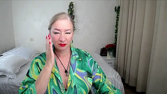 Snapshot of hunters_woman chatting on 17, 7, 2026 hunters woman online show from 17, 7, 2026