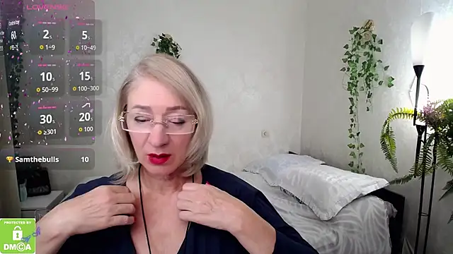 hunters woman online show from 17, 10, 2025