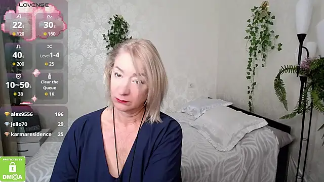 hunters woman online show from 15, 10, 2025