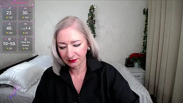 hunters woman online show from 28, 5, 2026