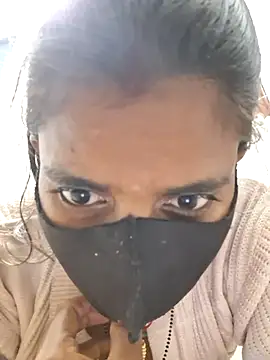 RAYI Queen 3 online show from 14, 12, 2025