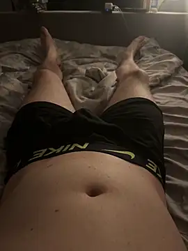 Snapshot of naughtycoupl98 chatting on 16, 3, 2026 naughtycoupl98 online show from 16, 3, 2026