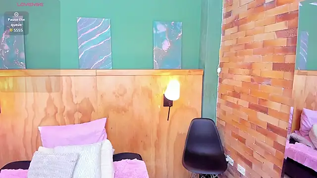 milavega  online show from 18, 3, 2026