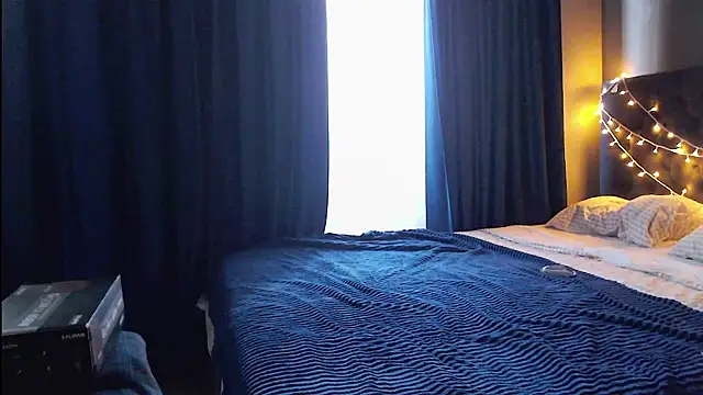 tokyomeow online show from 28, 11, 2025