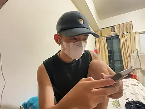 boyjoe10 online show from 9, 4, 2026