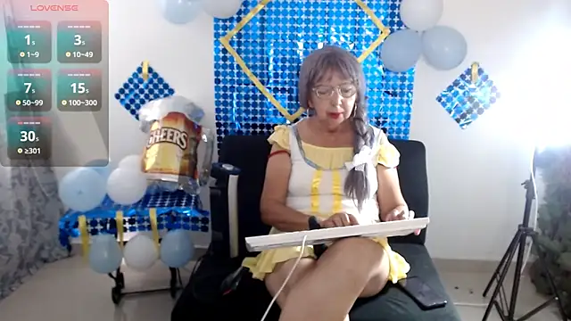 ruth blue21 online show from 21, 9, 2025