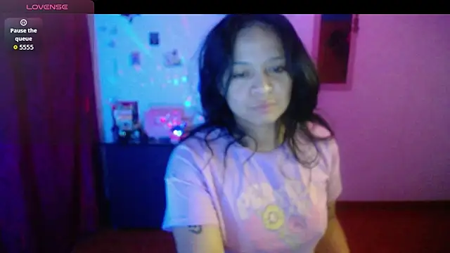 Snapshot of Sara_cute92 chatting on 28, 9, 2025 Sara cute92 online show from 28, 9, 2025