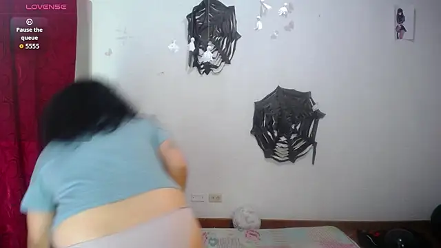 Snapshot of Sara_cute92 chatting on 27, 10, 2025 Sara cute92 online show from 27, 10, 2025