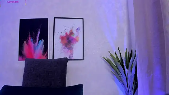 Keira Corleone online show from 22, 11, 2025