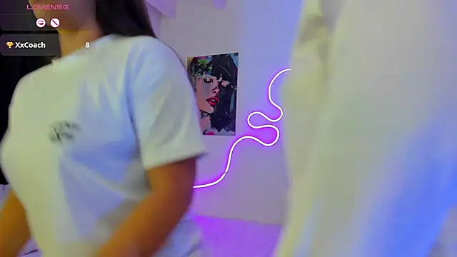 Dilan and Mia online show from 28, 9, 2025