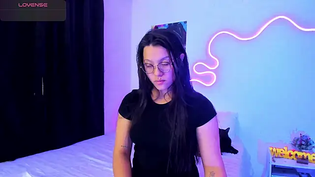 Dilan and Mia online show from 11, 9, 2025