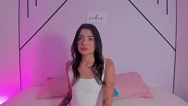 MiahCornell  online show from 7, 1, 2026